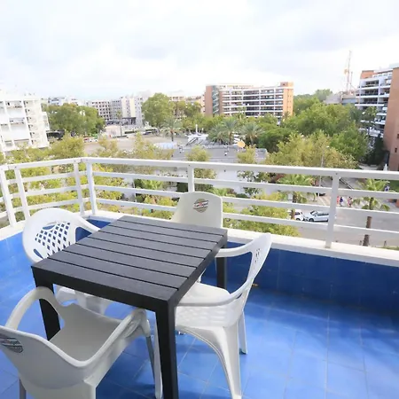 2 Centro De - Only Families * Salou